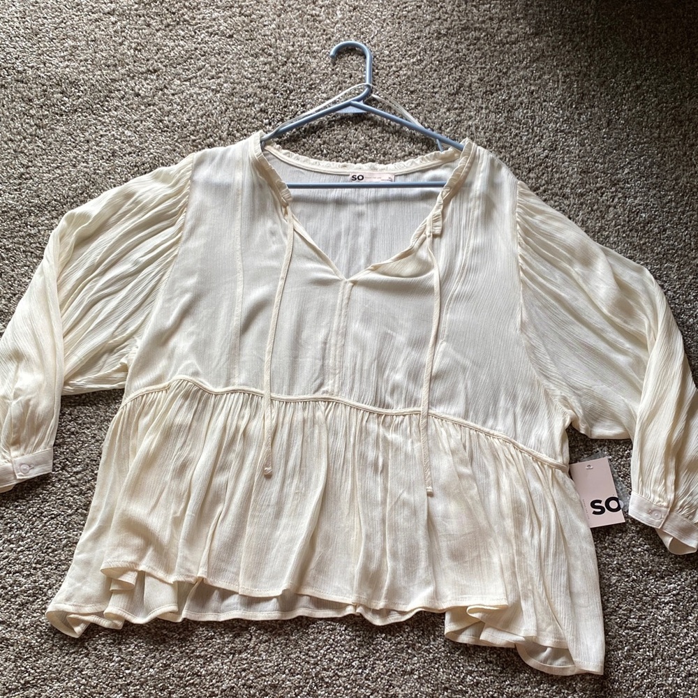 SO Cream Tiered Peasant Tunic with Tie E - Picture 2 of 2